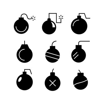 bomb icon or logo isolated sign symbol vector illustration - high quality black style vector icons
