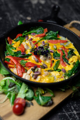 Frittata with cheddar cheese and vegetables