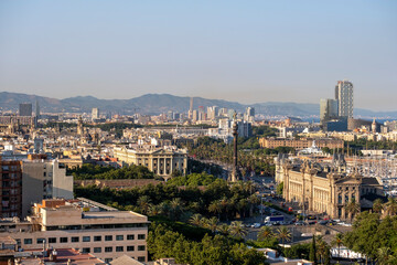 Obraz premium Panoramic view of the city of Barcelona from the Montjuic hill