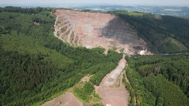 Steinbruch bei Nachrodt, Iserlohn, Hohenlimburg - Sauerland, NRW