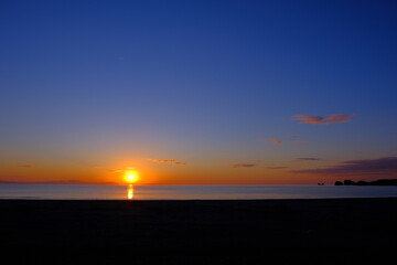 野蒜海岸の朝焼け