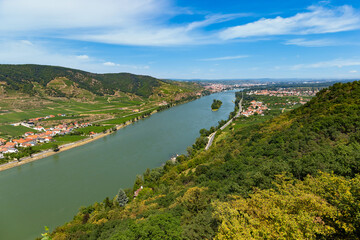 Fototapeta na wymiar View of the Danube in the Wachau. Lower Austria.