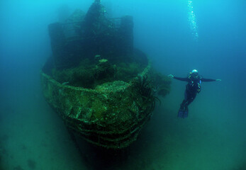 underwater ship wreck , scuba diver , venezuela