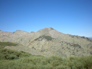 Paisaje de monta&ntilde;a