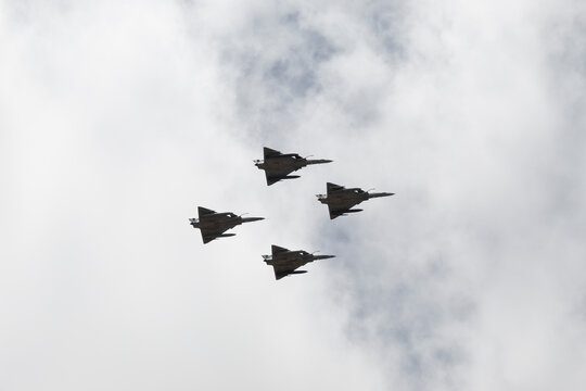 Closeup to a four Kfir airforces in diamond formation