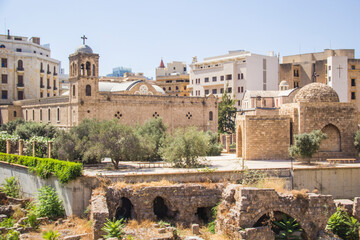 Fototapeta premium Beautiful view of St. George's Cathedral in the center of Beirut, Lebanon
