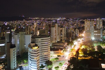 Fototapeta premium early evening view from buildings close belo horizonte downtown, brazil 