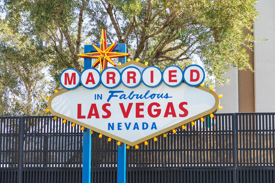 welcome sign fabulous Las Vegas with additional message Married downtown Las Vegas.
