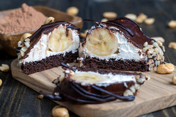 chocolate-drenched banana cake with cheese cream