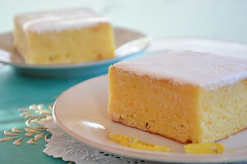 Torta de limón, cuadrados , porciones , masa, dulce , suave , esponjoso , limón, fruta , cítrico, ácido, aromático, sabrosos, húmedo, preparar , postre , desayuno, merienda ,hornear , pasteleria