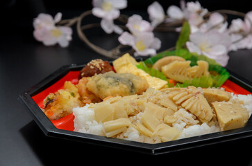 春の筍ご飯弁当