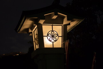 日本の神社の灯籠