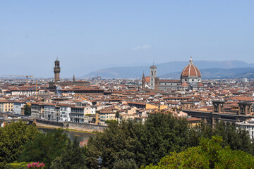Fototapeta na wymiar Fotografía panorámica de la ciudad de Florencia, Italia.