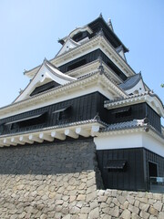 Fototapeta na wymiar 熊本地震から６年、工事が終わり復元された熊本城大天守