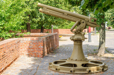 authentic mortar exposed on the street