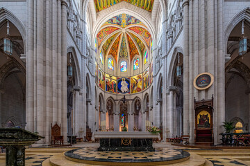 Obraz premium Madrid, interno cattedrale