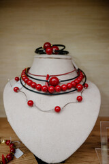 Costume jewelry.A necklace made of costume jewelry.