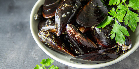 raw mussel shell seafood meal food snack on the table copy space food background
