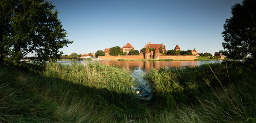 landscape with trees © Sieku Photo