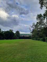 Obraz premium Green Lawn