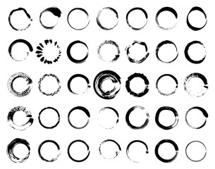 Paint brushes brush stroke circle vector set 