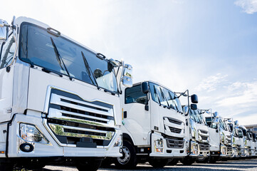 トラックイメージ　大型車　産業