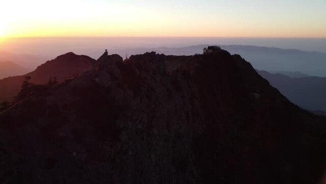 四国百名山「石鎚山山頂の紅葉と夕陽」ドローン絶景動画4k映像