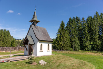 Fototapeta na wymiar White little chapel in the Black Forest. Germany