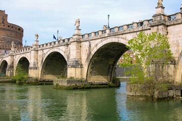 Fototapeta na wymiar roman bridge over the river