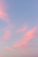 Fototapeta na wymiar sunset sky with pink clouds