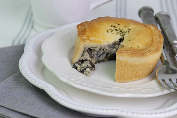 Close up Traditional English Pot Pie, Champignon & Chicken White Sauce