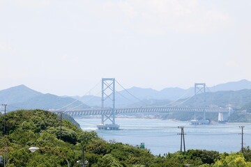 淡路島南PAから見た大鳴門橋