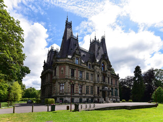 Fototapeta na wymiar Frankreich - Bar-le-Duc - Parc Varin Bernier - Château de Marbeaumont