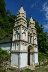 Obraz premium Notre-Dame de Bétharram Heiligtum Pilgerstätte Lourdes Wunder Kloster Kreuzweg Kapelle Unserer Lieben Frau Kirche Frankreich Pyrenäen vor 11 Tagen eingereicht