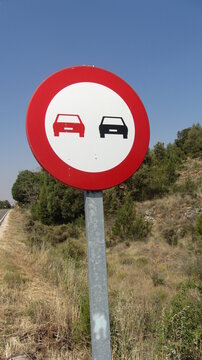 Prohibido adelantar 