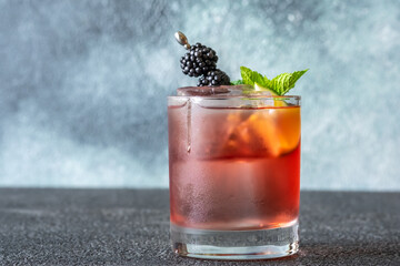 Blackberry Bourbon Smash