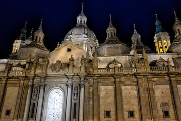 Fototapeta na wymiar Catedral-basílica de Nuestra Señora del Pilar de Zaragoza, Cathedral-Basilica of Our Lady of the Pillar, Zaragoza, Aragón, Spain, Europe