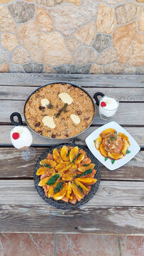 Arroz con setas, salmon marinado con Postres de Coco 