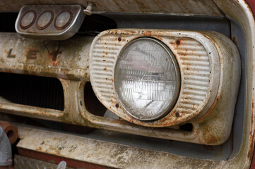 Fototapeta na wymiar Old fire truck head light
