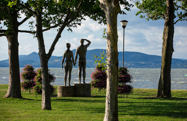 Sculpture of couple at Lake Balaton in Fonyod, Hungary