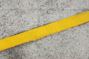 Fototapeta premium the yellow line on asphalt