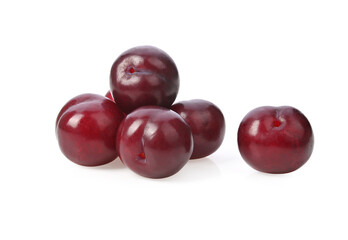 Fototapeta na wymiar Red plums fruit isolated on white background