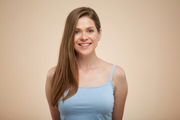 Obraz premium Smiling woman isolated portrait
