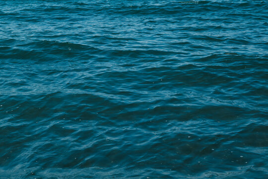 blue water background © bykot
