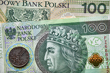 polski banknot i czeska moneta , Polish banknote and Czech coin