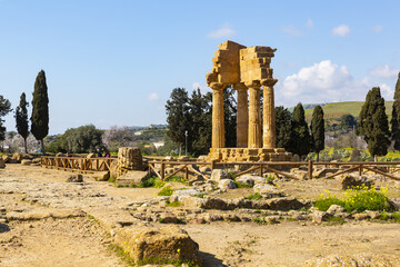 Temple of the Dioscuri and sanctuary of the chthonic divinities