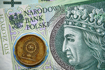polski banknot,100 PLN, rupia lankijska, moneta ,Sri Lanka, Polish banknote, 100 PLN, Sri Lankan rupee, coin, Sri Lanka