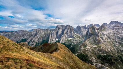 Fototapeta premium Mountain peaks during autumn season in the Prokletije National Park near the Grebaje Valley of Montenegro