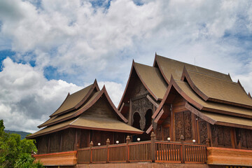 Wat Somdet Phu Ruea