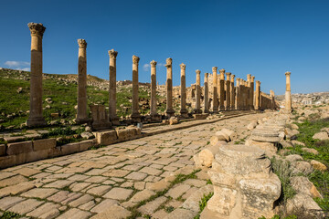 Ancient Roman City Jerash Jordan. Created 300 BC to 100 AD and a city through 600 AD. Not conquered until 1112 AD. Most original Roman City in the Middle East. - 520411745